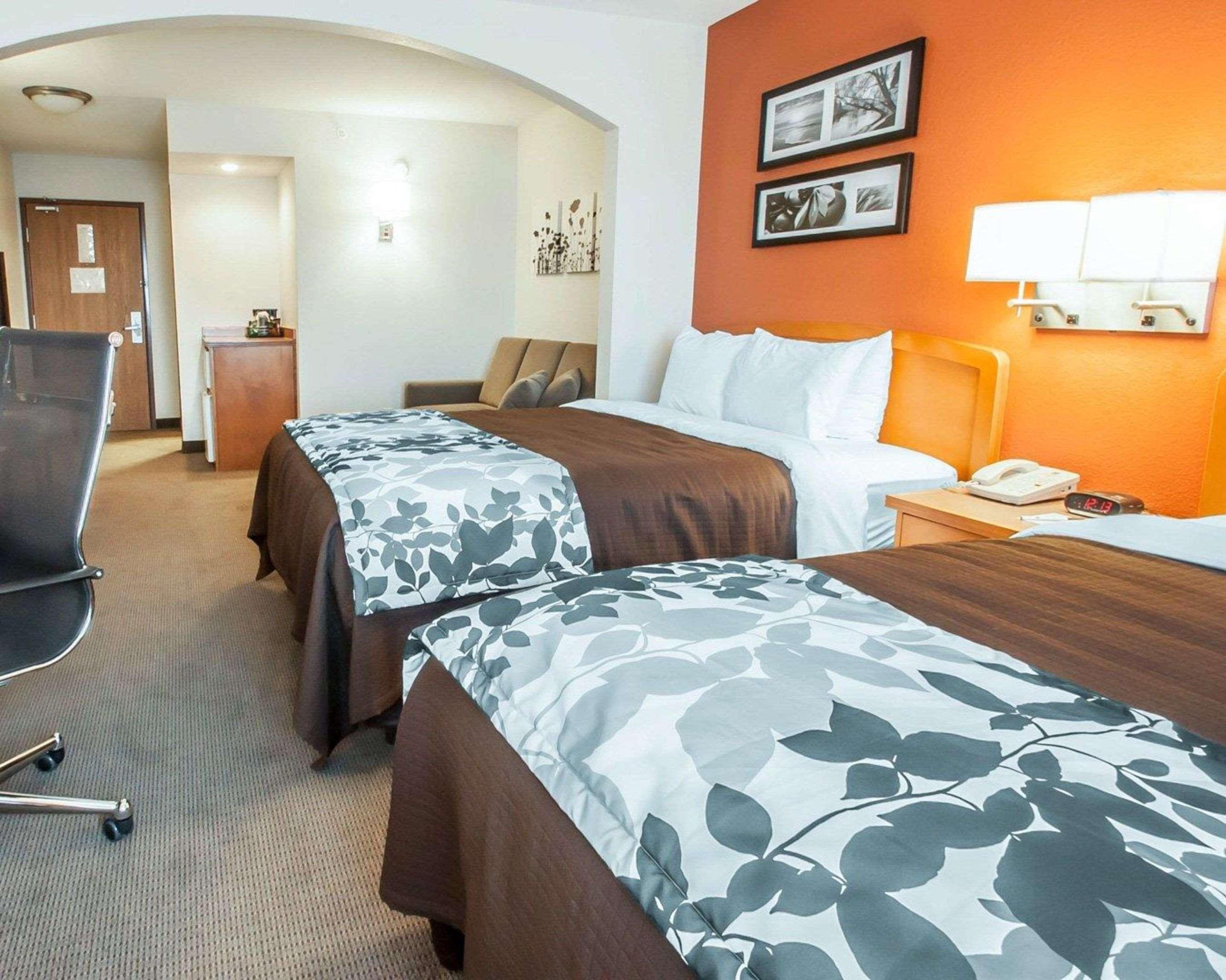 Sleep Inn & Suites Lake Of The Ozarks Camdenton Bagian luar foto
